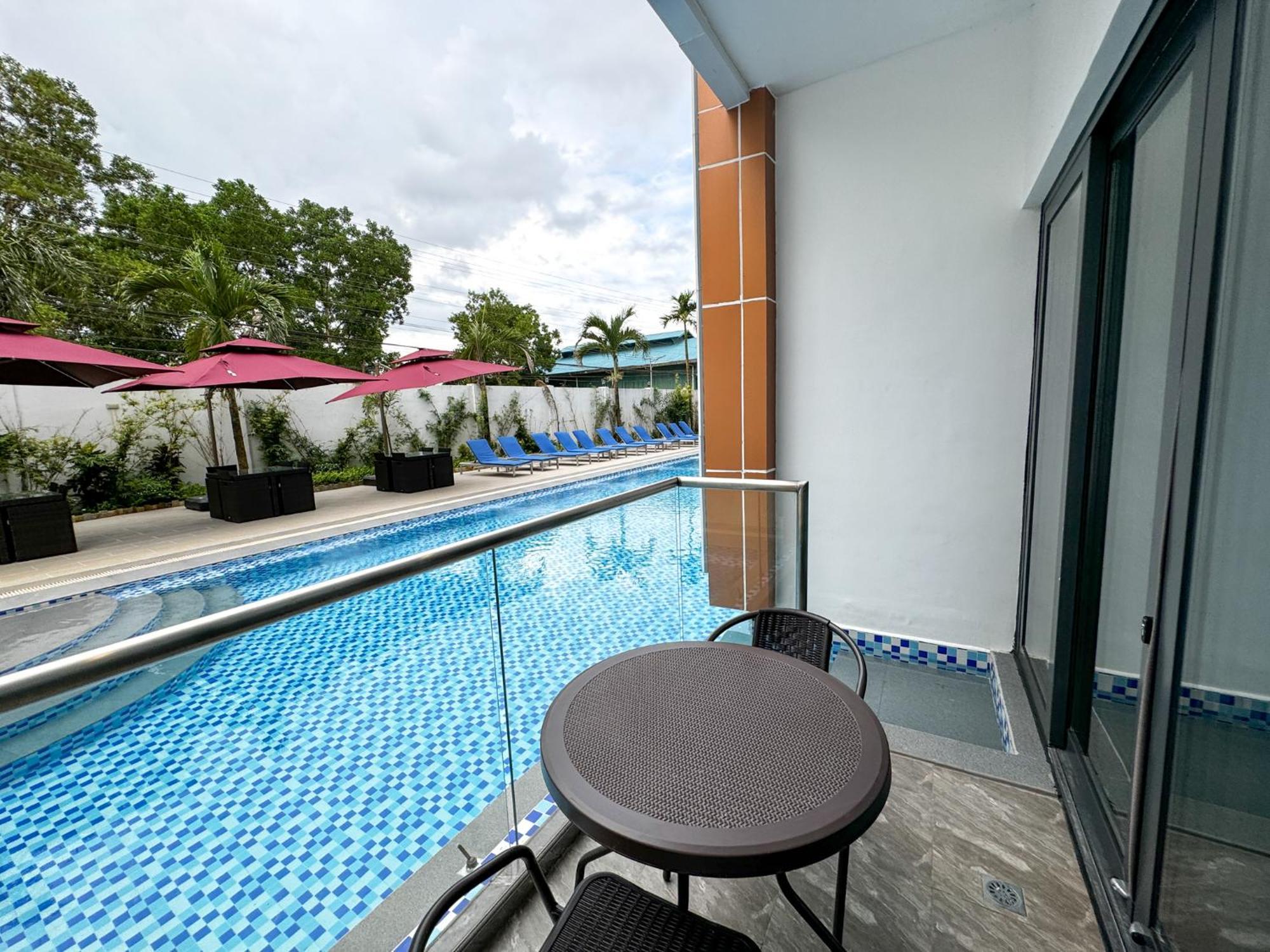 Venus Royale Hotel Coron Zewnętrze zdjęcie