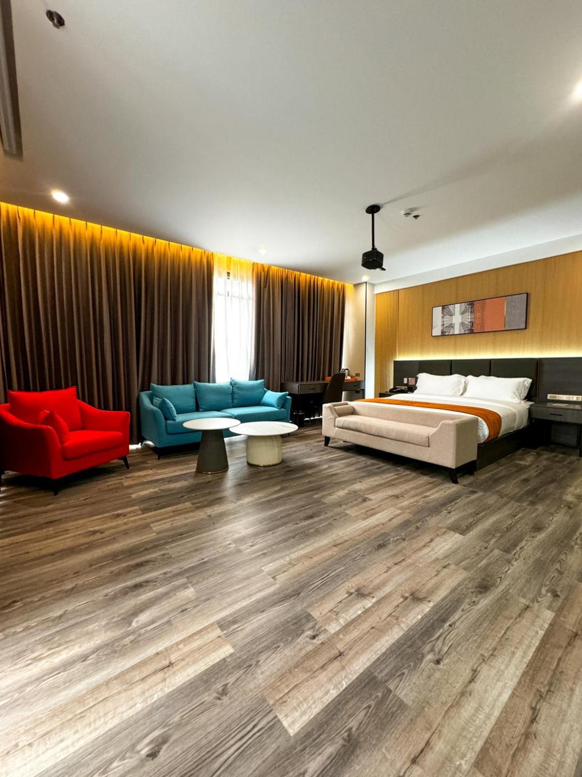 Venus Royale Hotel Coron Zewnętrze zdjęcie