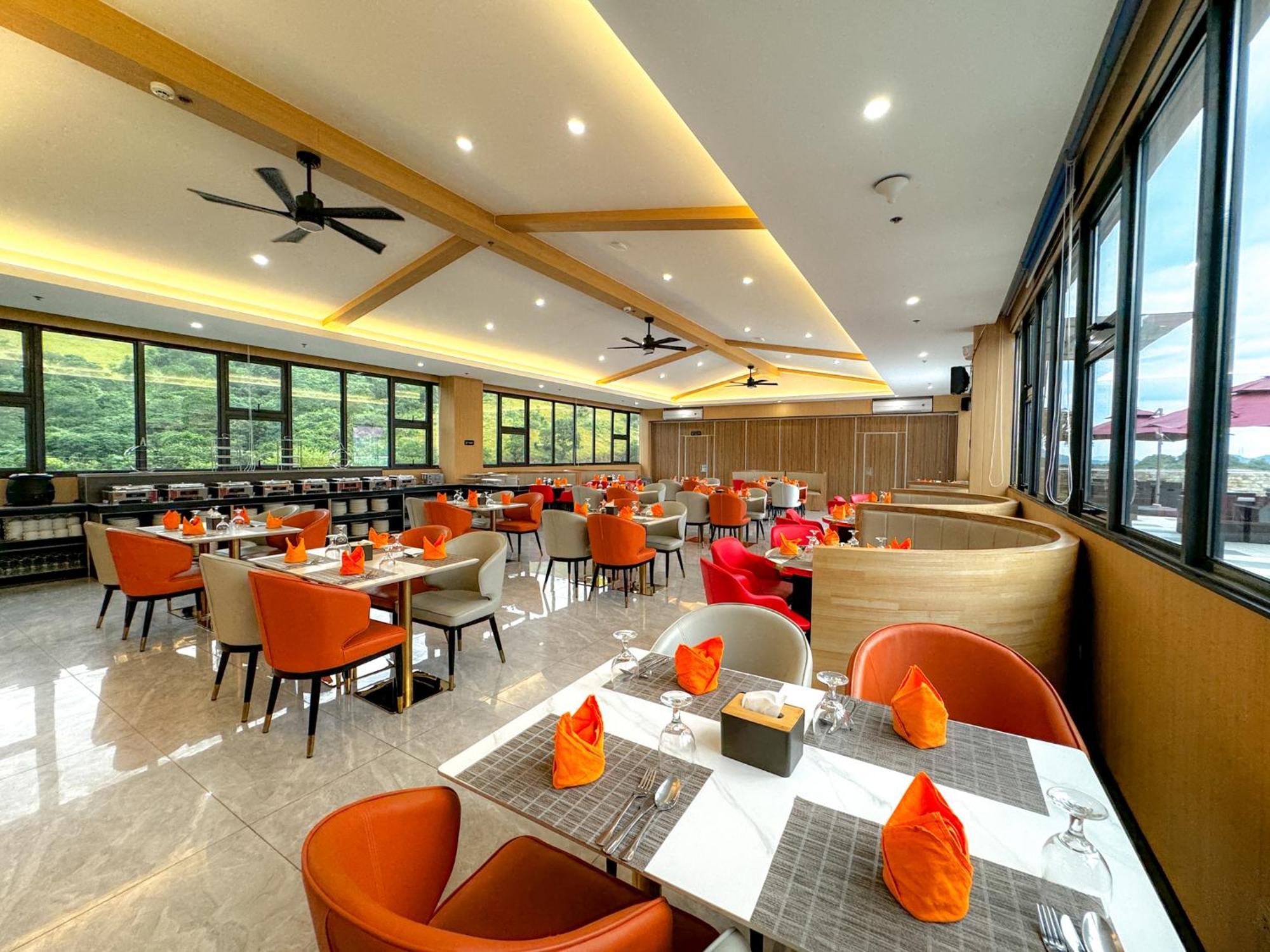 Venus Royale Hotel Coron Zewnętrze zdjęcie