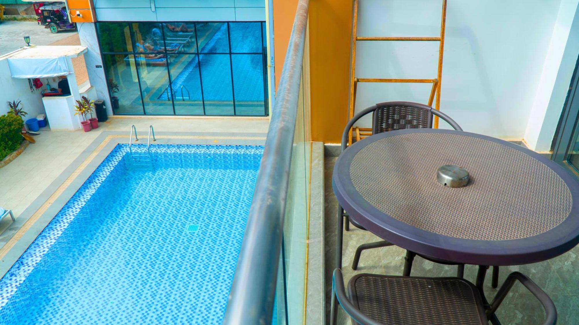 Venus Royale Hotel Coron Zewnętrze zdjęcie
