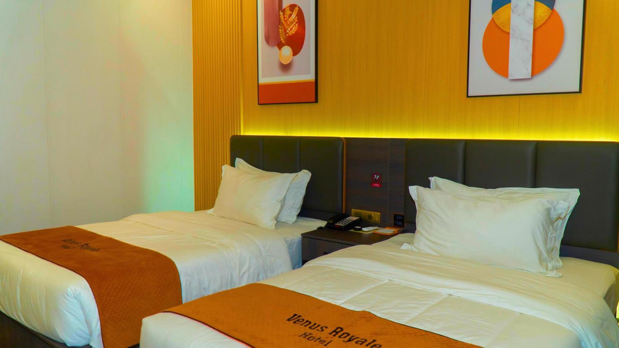 Venus Royale Hotel Coron Zewnętrze zdjęcie